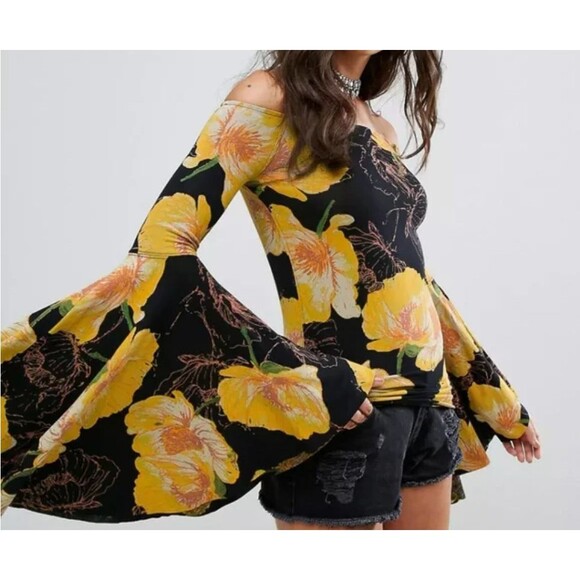 We The Free People Yellow Floral Off Shoulder Top S/M Bell Sleeve Boho Blouse - Picture 2 of 11
